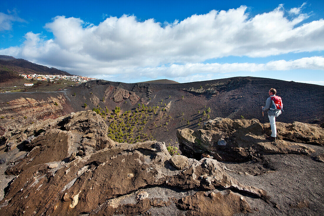 Hiker at volcano crater, Volcano San Antonio, Fuencaliente, La Palma, Canary Islands, Spain, Europe
