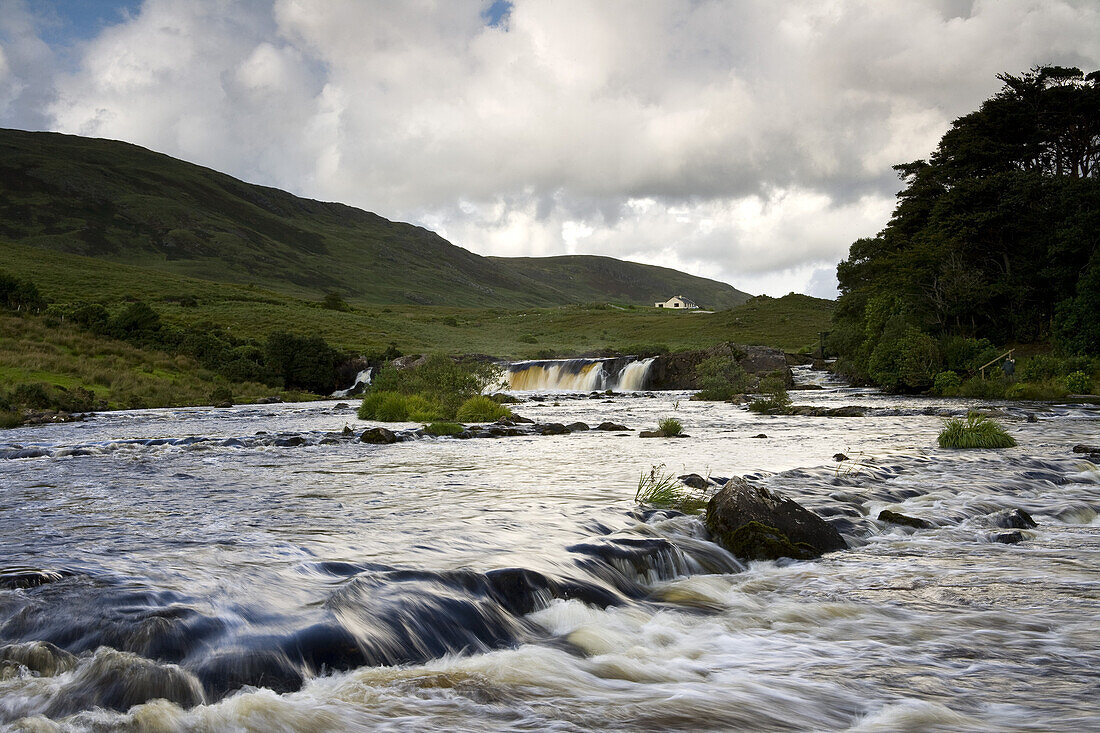 Aasleagh Falls, Connemara, County Mayo, Irland, Europa