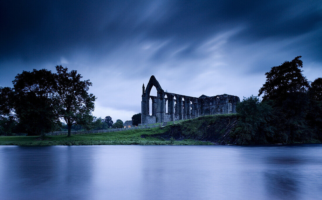 Bolton Abbey near Skipton, Wharfedale, Yorkshire Dales, North Yorkshire, England, Great Britain, Europe