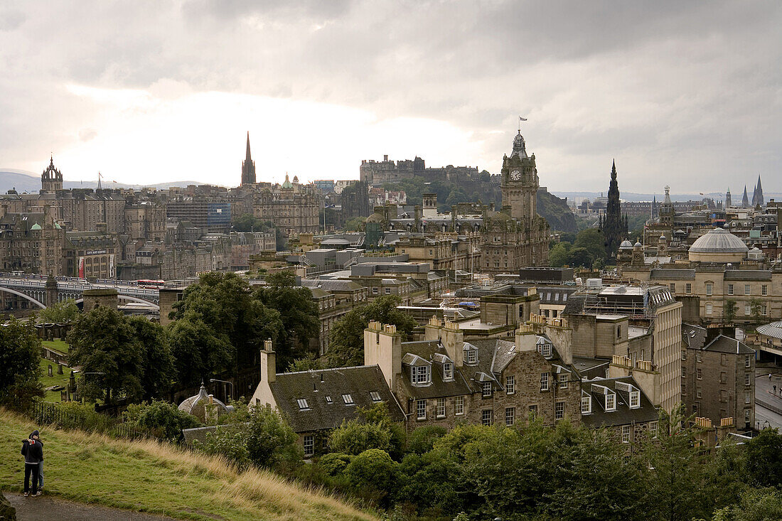 View from Calton Hill towards Edinburgh Castle, Clock tower is the Balmoral Hotel, Edinburgh, Scotland, Europe