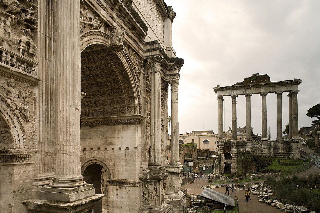 Temple of Saturn and arch of Septimius Severus, Roman Forum, Rome, Italy, Europe