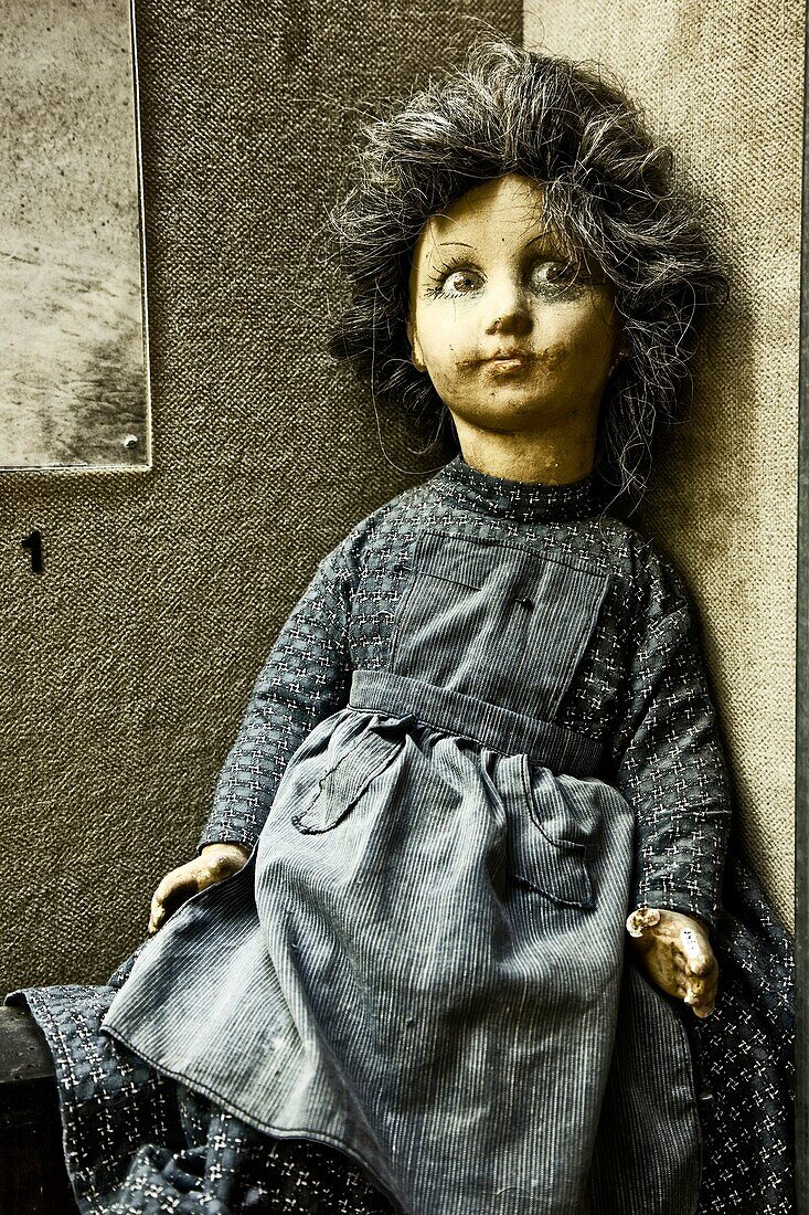 crappy doll