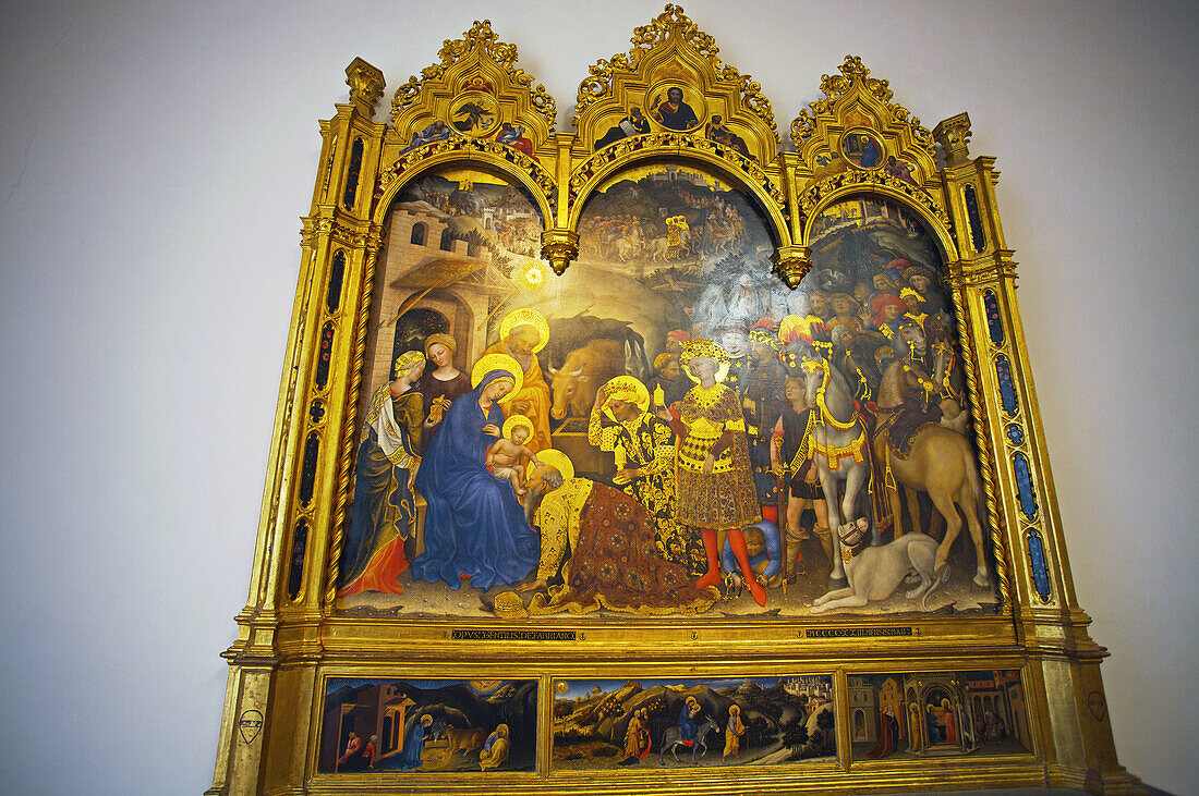 Adoration of the Magi painting by Italian painter Gentile da Fabriano  c.1370-1427), Galleria degli Uffizi, Florence, Tuscany, Italy