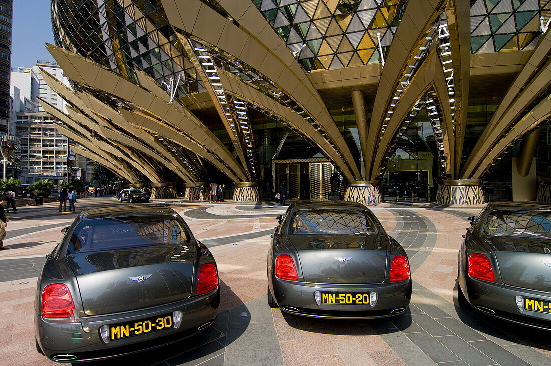 asia, china, Macau, Gran lisboa casino bentley 2008