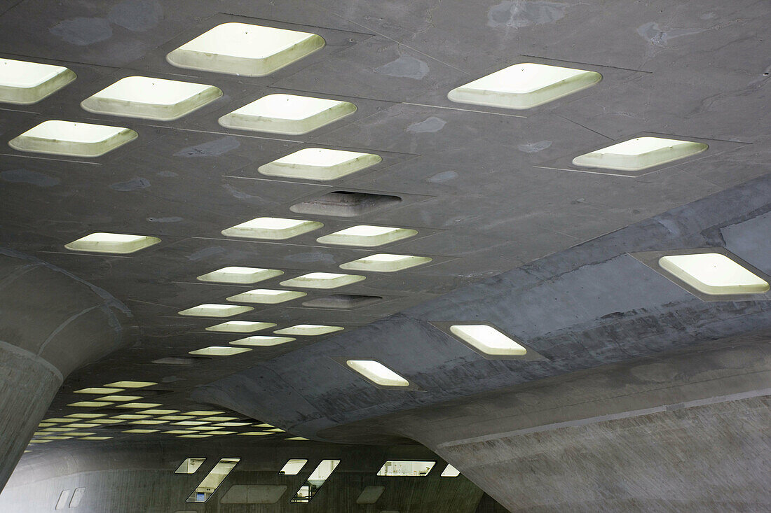 Germany, Niedersachsen, Wolfsburg, PHAENO Science Center, passageway