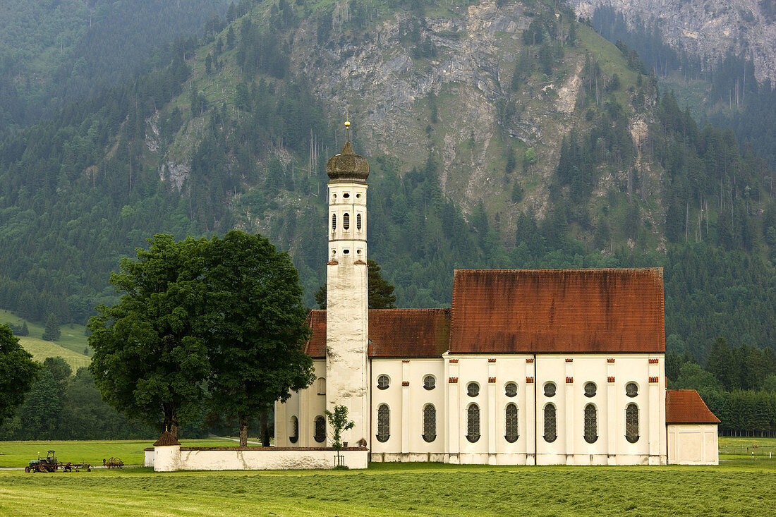 St. Coloman´s church by the Konigschlosser castles, Schwangau, Deutsche Alpenstrasse, Bavaria, Germany