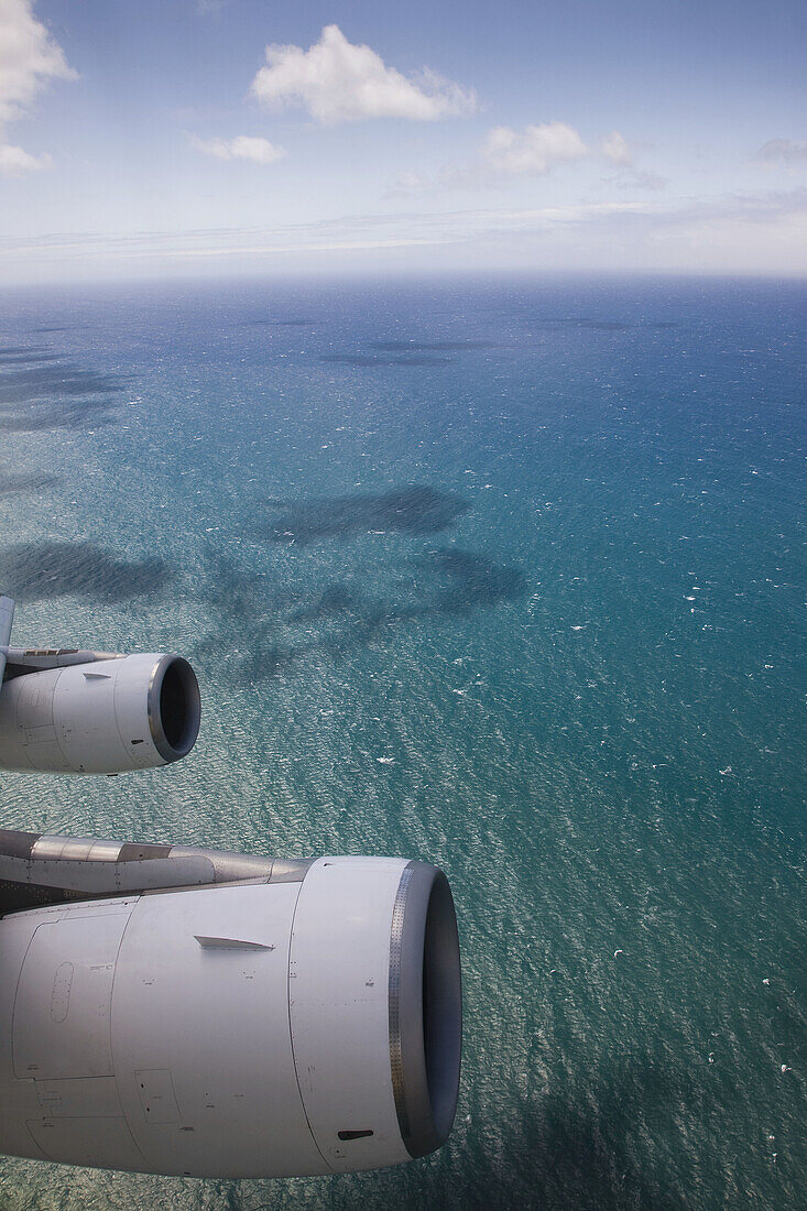 Indian Ocean view from airliner, Mauritius
