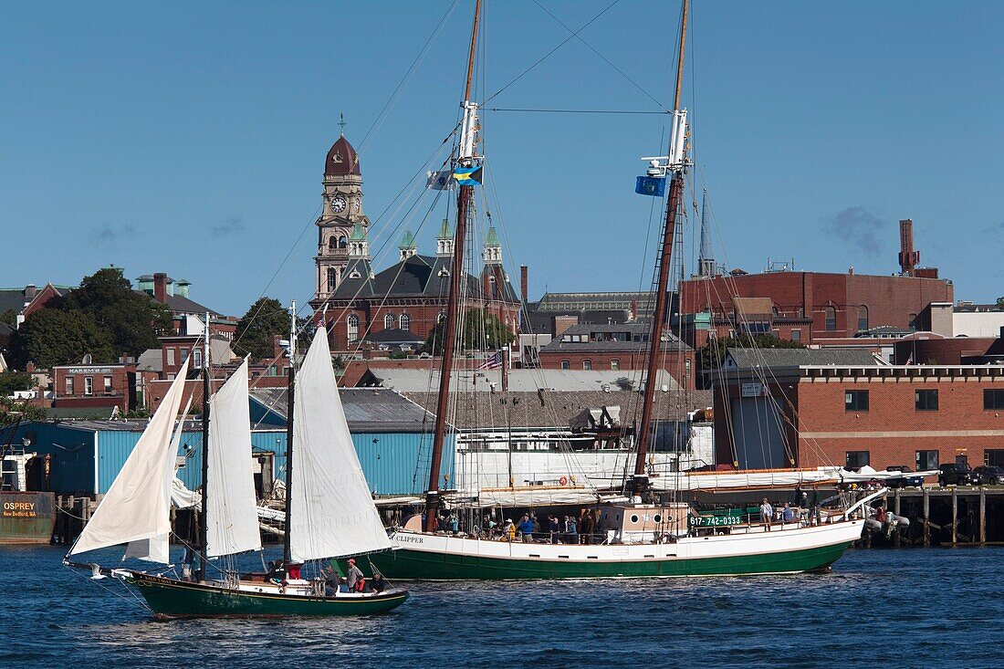 USA, Massachusetts, Cape Ann, Gloucester, Gloucester Harbor, Schooner Tall Ship Festival