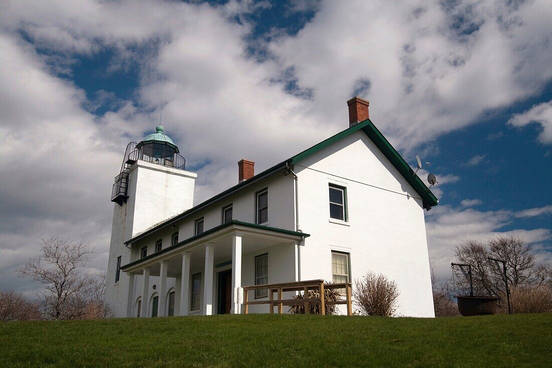 USA, New York, Long Island, Cutchogue, Horton Point LIghthouse