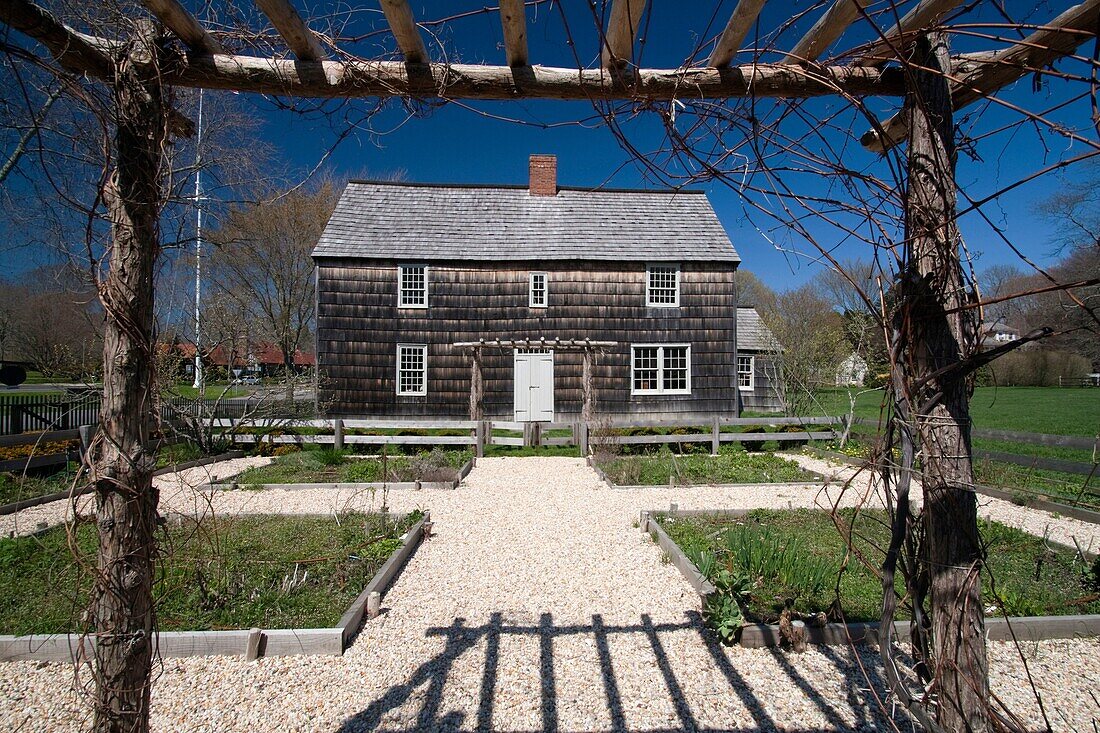 USA, New York, Long Island, The Hamptons, East Hampton, Mulford Farmstead, historic site, b 1680