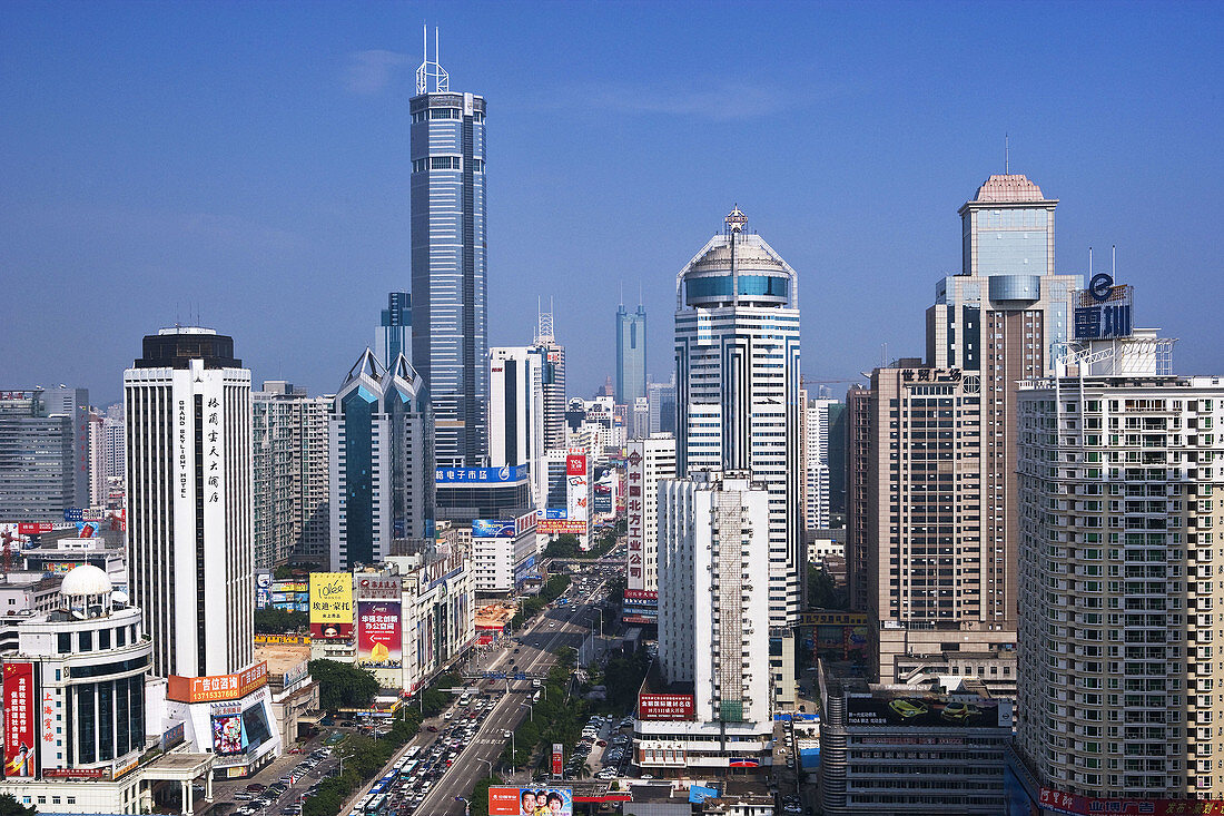 Shennan Lu Avenue, Shenzhen City, China  November 2008)