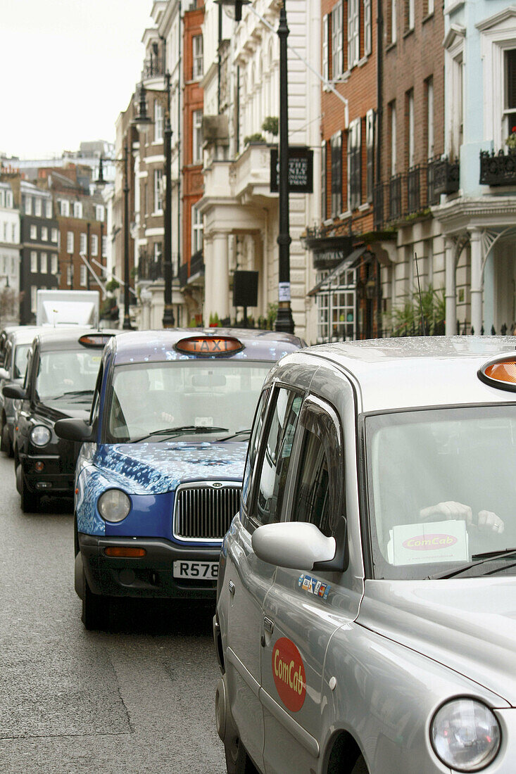 Taxis. London. England.
