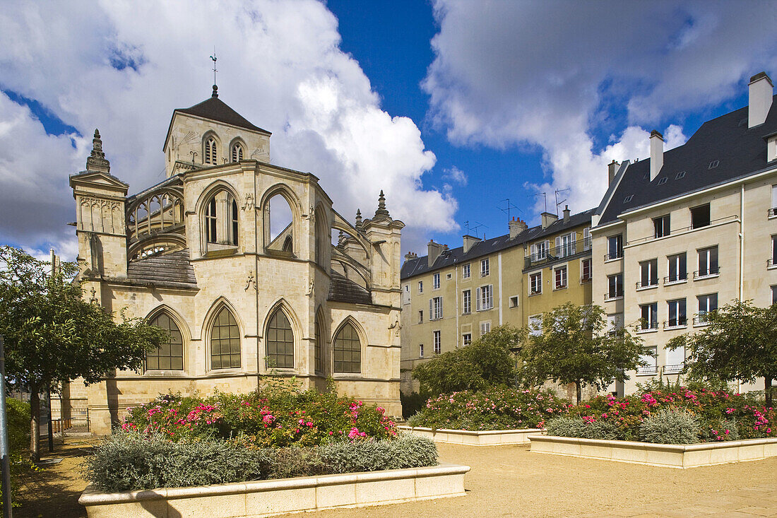 Apse of Vieux Saint-Sauveur church, Caen. Calvados, Basse-Normandie, France