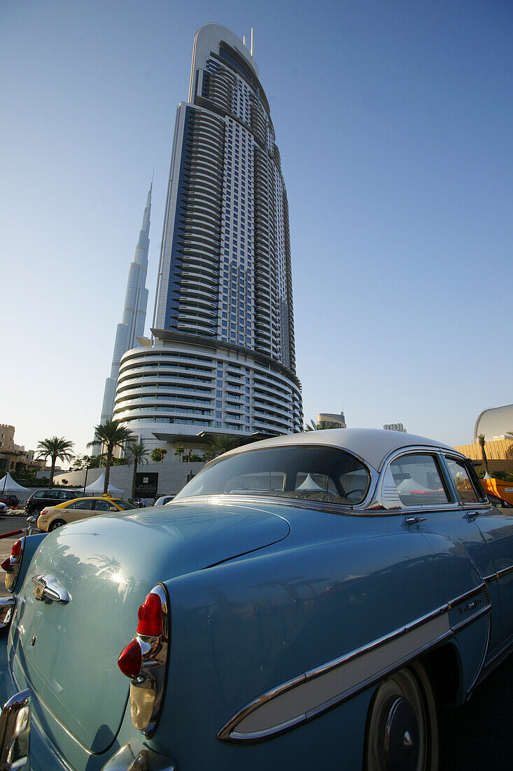 Vintage car in front of the Hotel The Adress, Burj Khalifa, Dubai, UAE, United Arab Emirates, Middle East, Asia