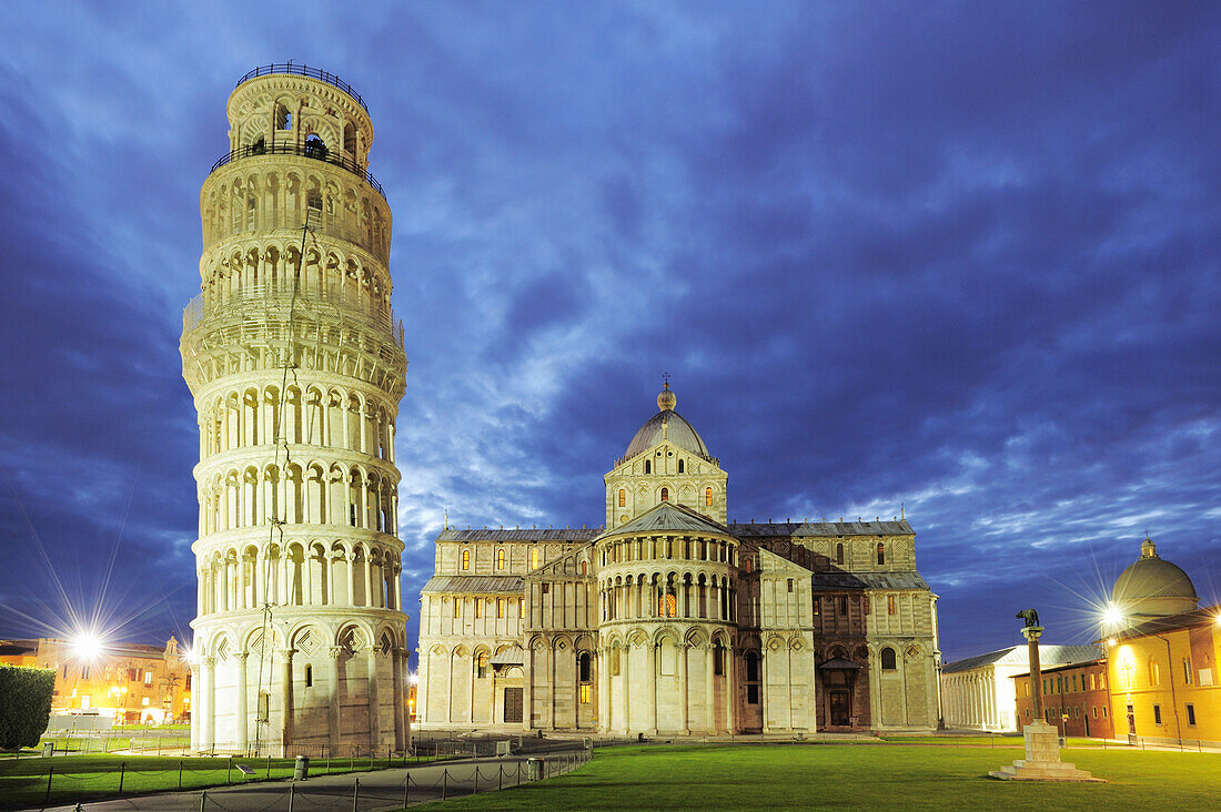Illuminated Leaning tower of Pisa and cathedral, Pisa, UNESCO world heritage site, Tuscany, Italy