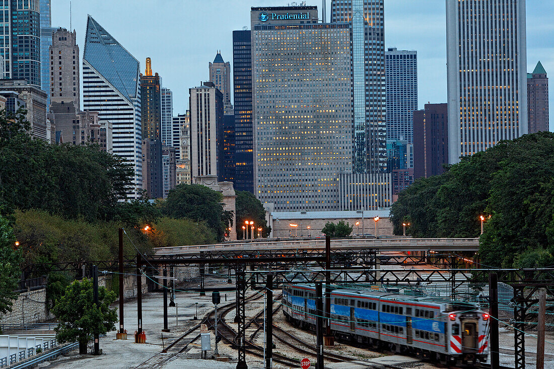 Millenium Station and skyscraper at Randolph Street, Chicago, Illinois, USA