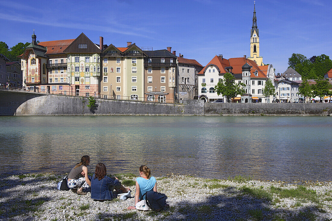 Blick über die Isar zur Altstadt, Bad Tölz, Oberbayern, Bayern, Deutschland