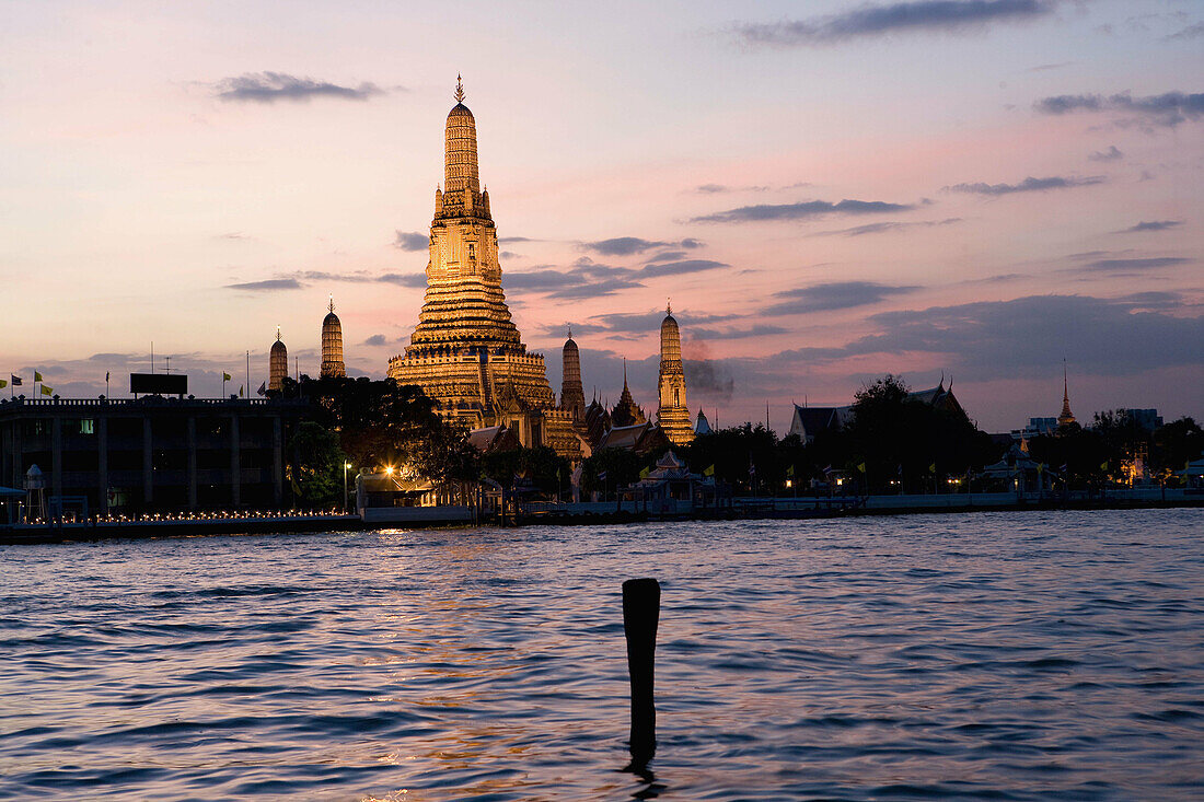 Wat Arun, Bangkok, Thailand