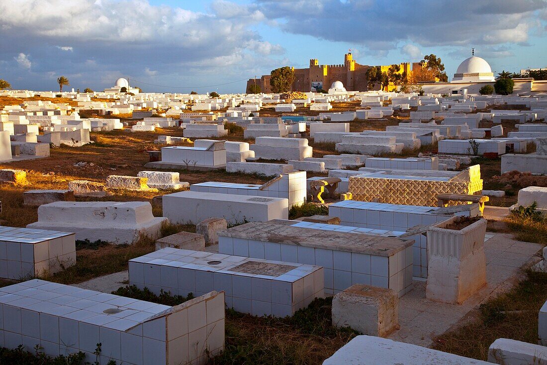 Cementerio y Convento fortaleza o ´Ribat´, Monastir Tunez, Africa
