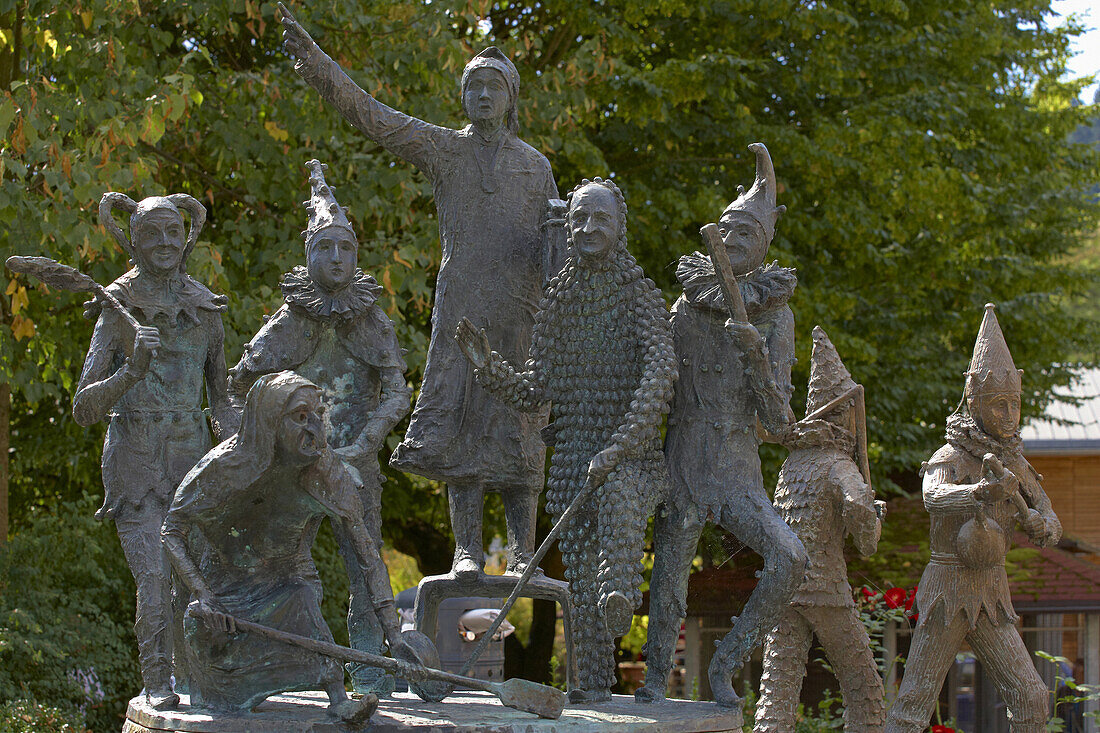 Narrenbrunnen in Wolfach, Kinzigtal, Südlicher Schwarzwald, Schwarzwald, Baden-Württemberg, Deutschland, Europa