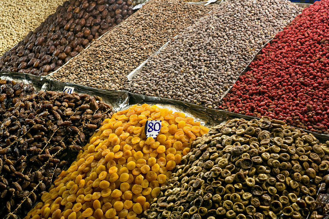 Getrocknetes Obst und Nüsse, Jemaa El Fna, Marrakesch, Morokko, Afrika