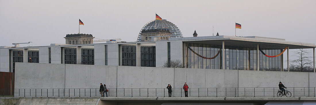 Paul-Löbe-Building and dome of the Reichstag, Governmental quarter, Berlin, Germany