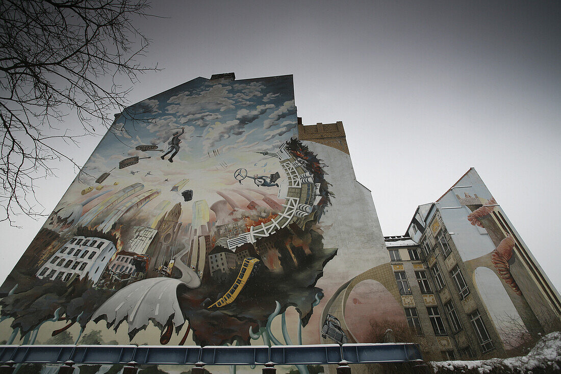 Wallpainting on the side of a building, Kreuzberg, Berlin, Germany