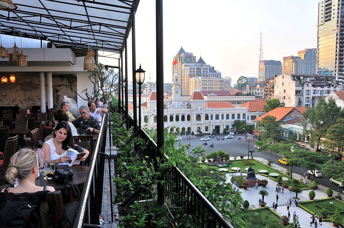 Blick vom Hotel Rex auf Rathaus, Saigon, Ho Chi Minh City, Vietnam