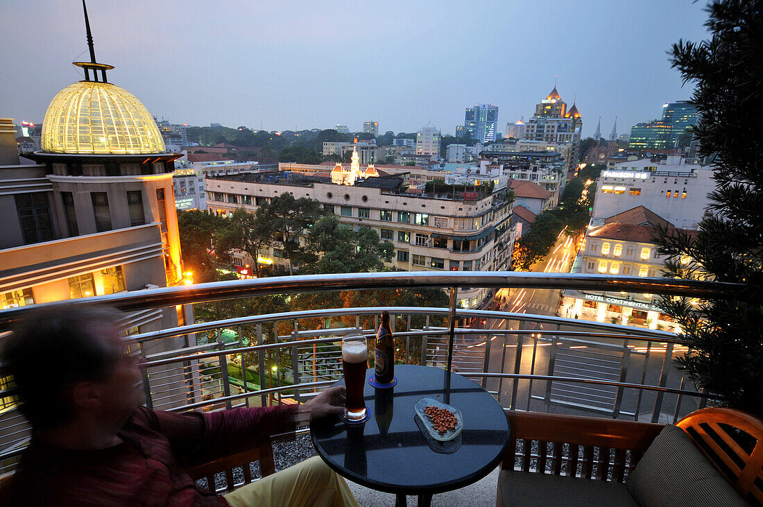 Blick über Saigon vom Hotel Caravelle, Ho Chi Minh City, Vietnam