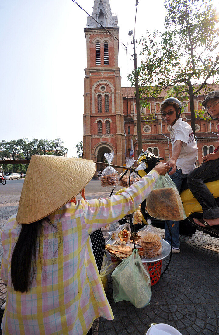 Food stall near the Notre Dame Cathedral, Saigon, Ho Chi Minh City, Vietnam