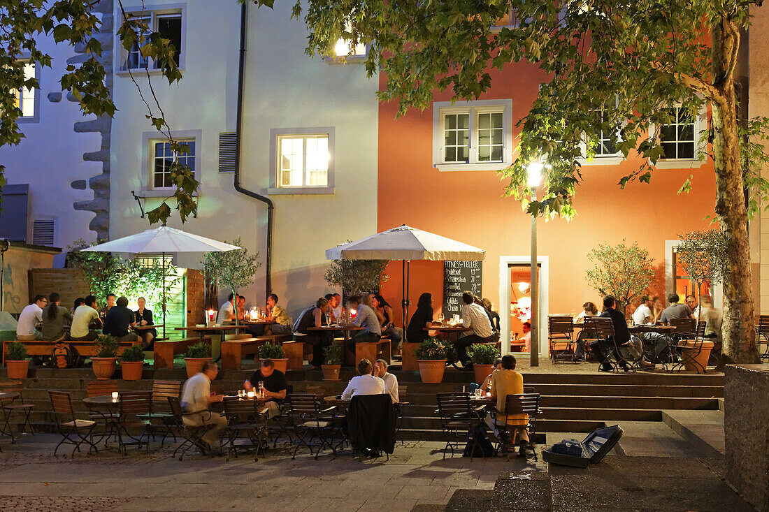 Restaurants and street cafes in Rosenhof in summer, Niederdorf, Zurich, Switzerland