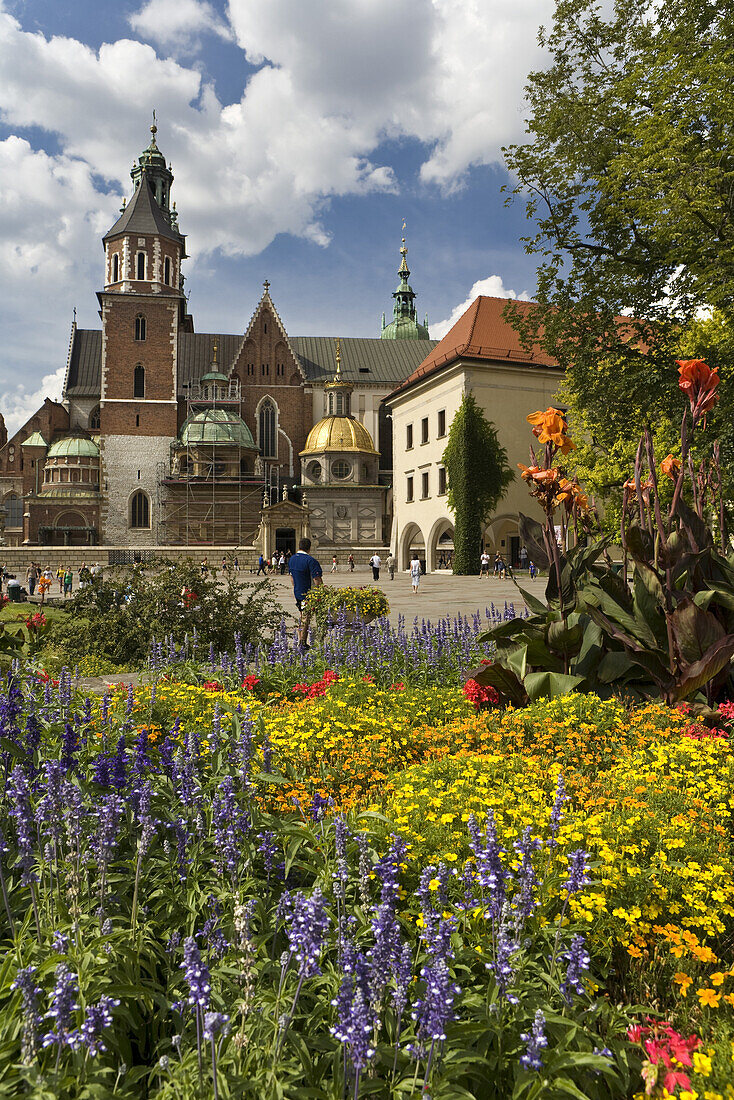 Flower beds in front of Wawel Cathedral, Krakow, Poland, Europe