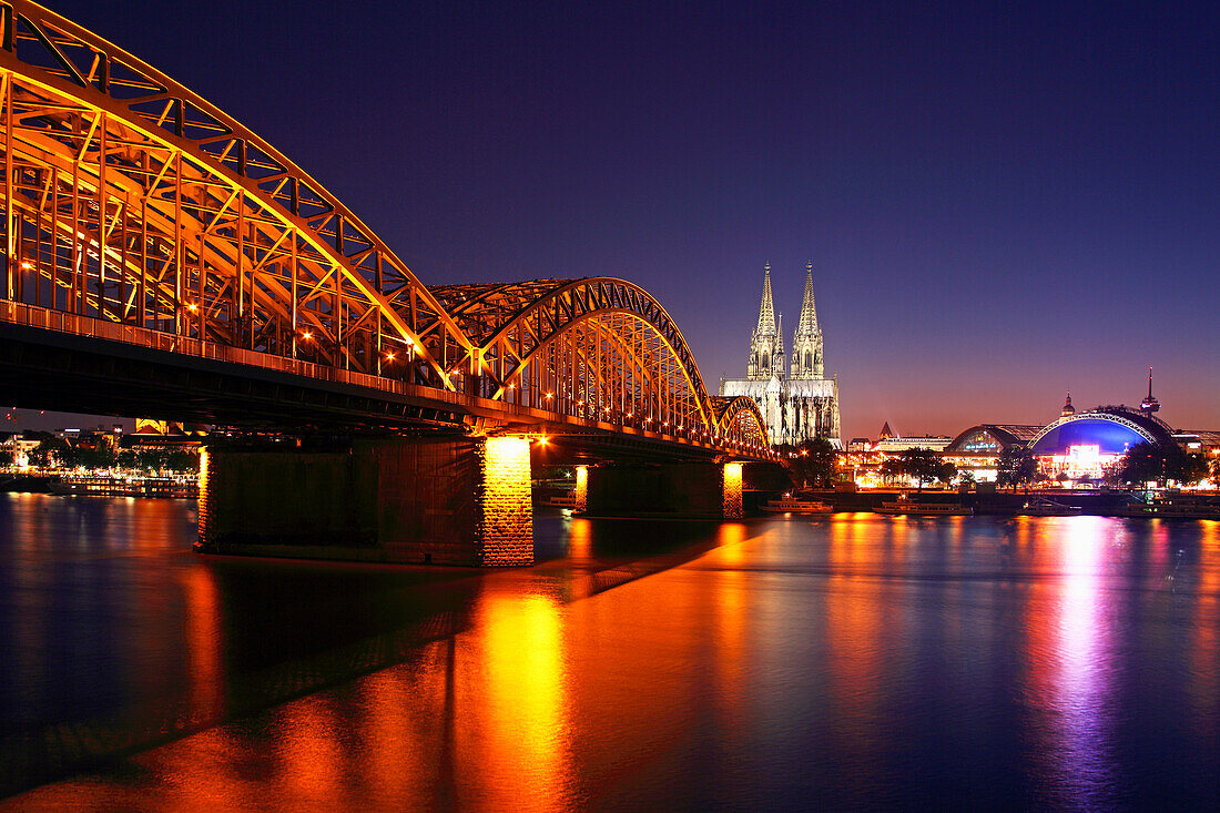 View over Rhine river to Hohenzollern Bridge, cathedral, railway station and Musical-Dome, Cologne, Rhine river, North Rhine-Westphalia, Germany