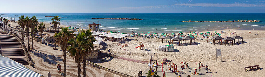 Blick auf den Gordon Beach und die Strandpromenade Tayelet, Tel Aviv, Israel, Naher Osten