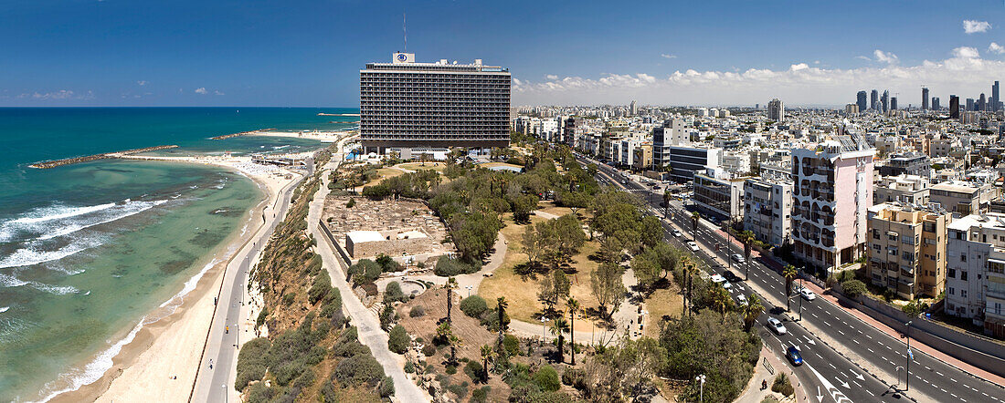 View at Independence Park, the Hilton Hotel and Hayarkon Street, looking north, Tel Aviv, Israel, Middle East