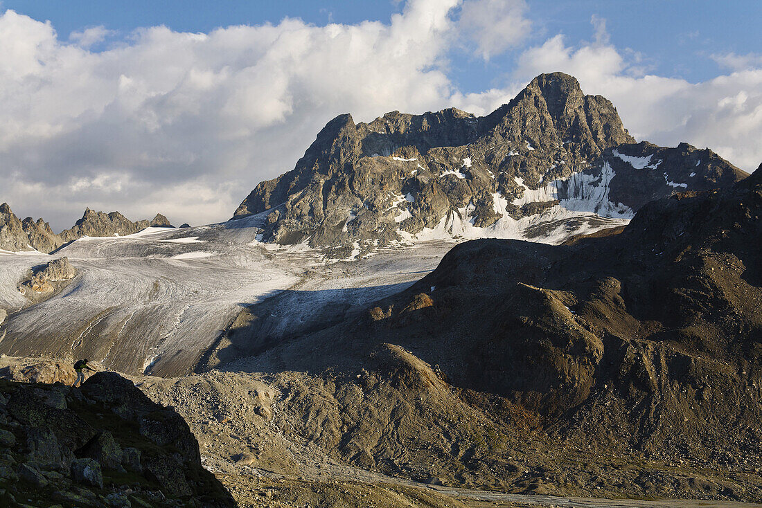 Piz Kesch (3418 m), Canton of Grisons, Switzerland