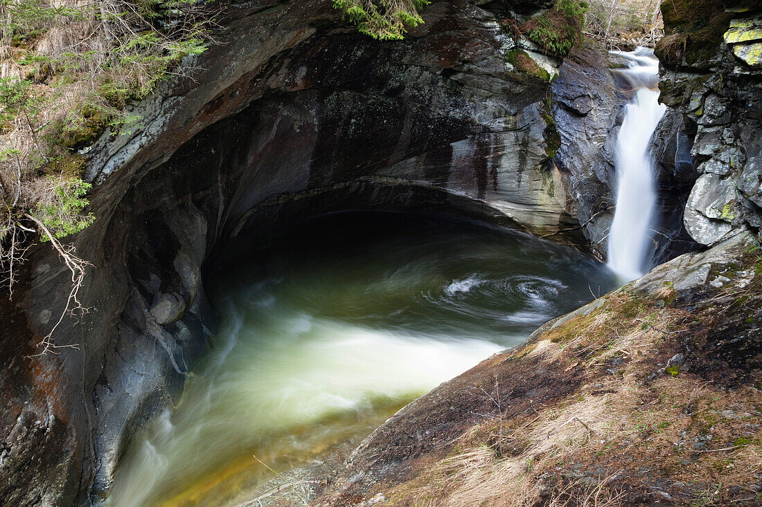 Wasserfall und Gumpe der Malta, Maltatal, Hohe Tauern Nationalpark, Kärnten, Österreich