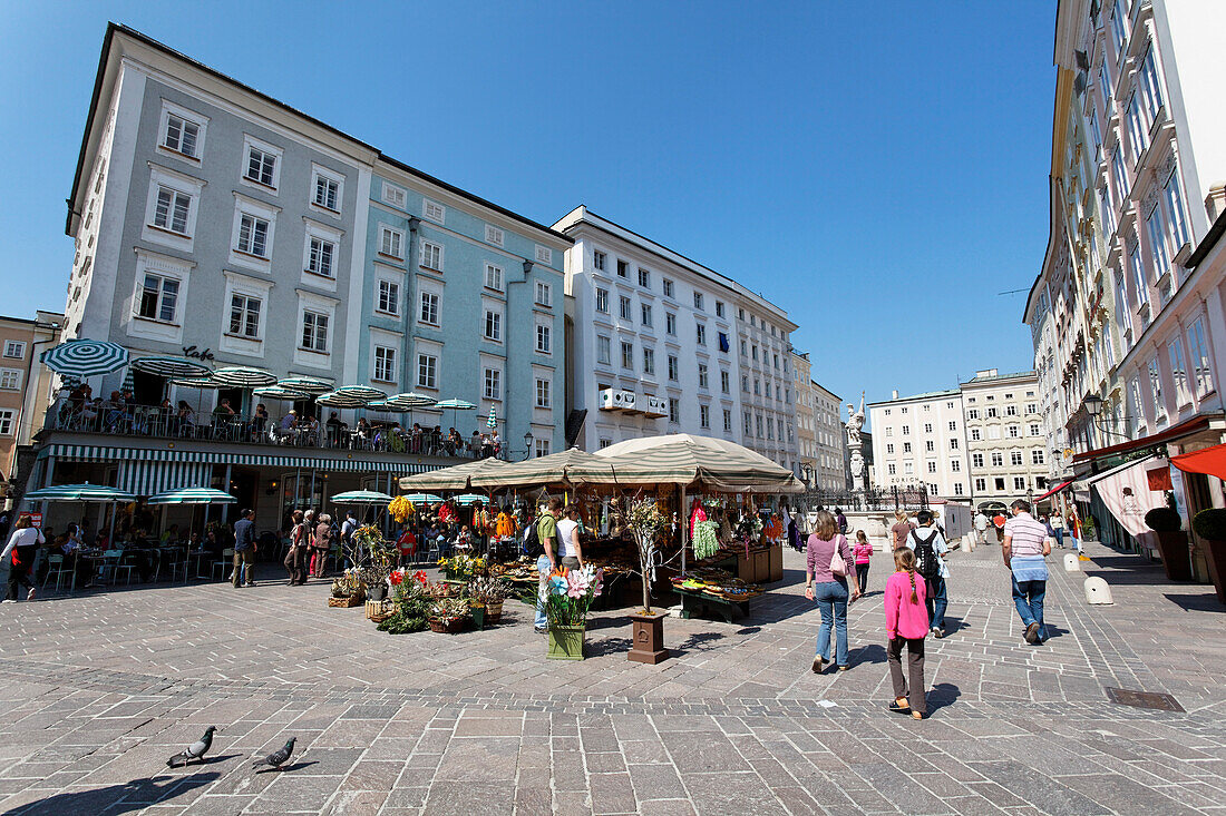 Alter Markt mit Café Tomaselli, Altstadt, Salzburg, Salzburger Land, Österreich
