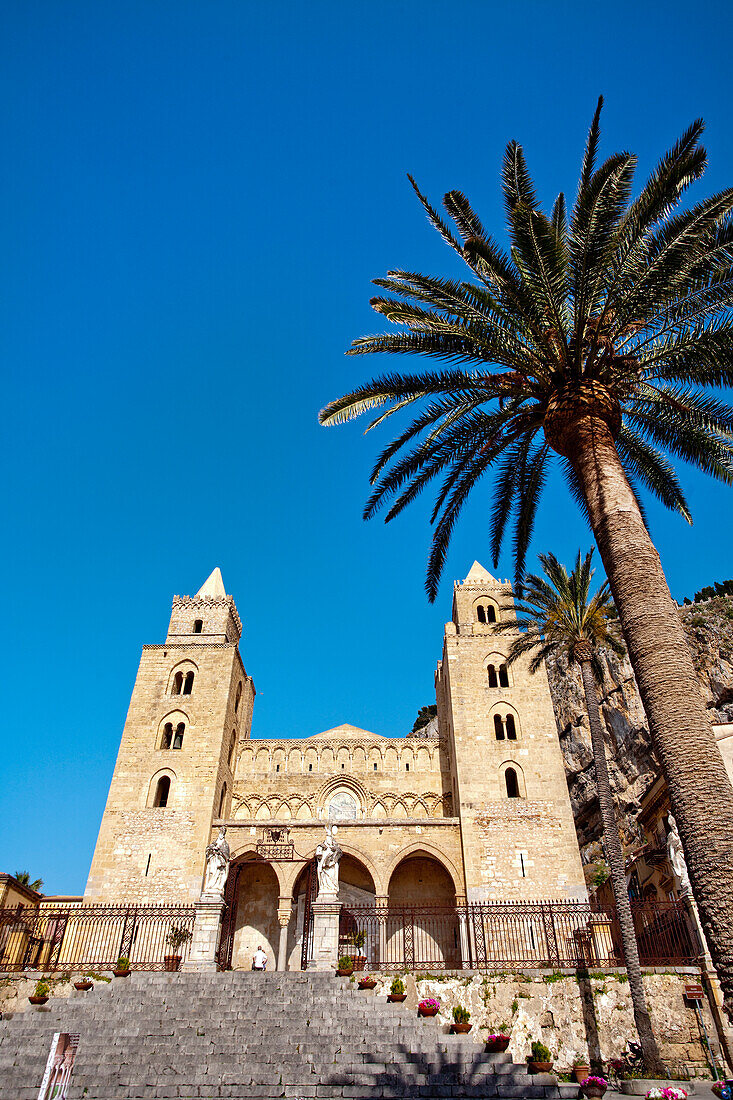 Cathedral, Cefalú, Palermo, Sicily, Italy