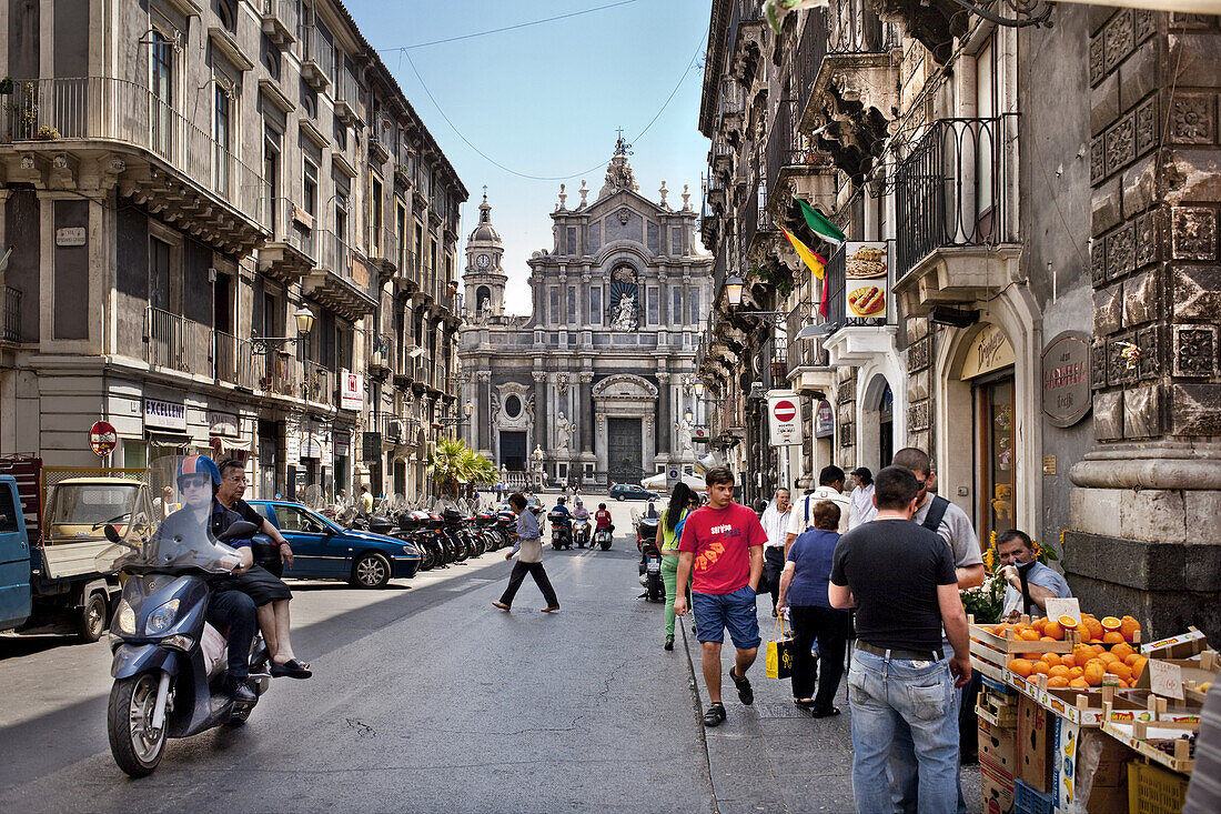 Cathedral and Via Garibaldi, Catania, Sicily, Italy