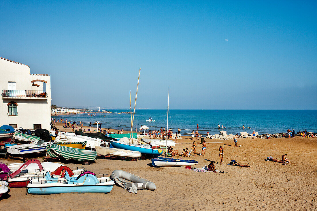 Strand, Marina di Ragusa, Sizilien, Italien