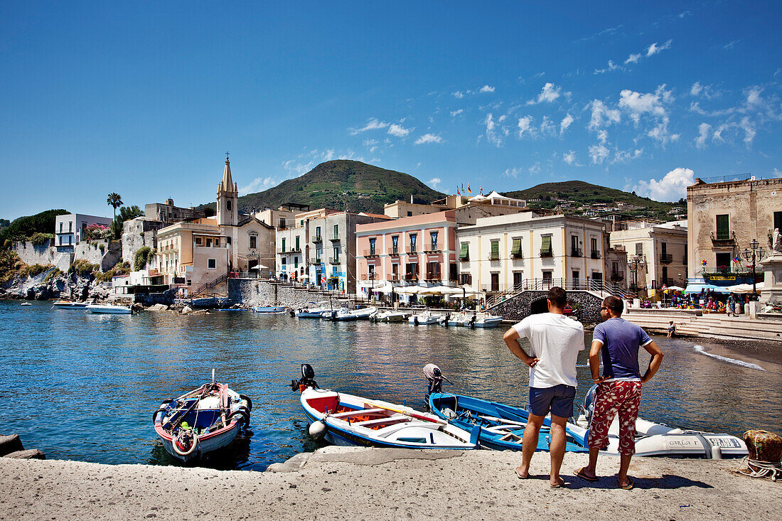 Hafen Marina Corta, Lipari, Liparische Inseln, Sizilien, Italien