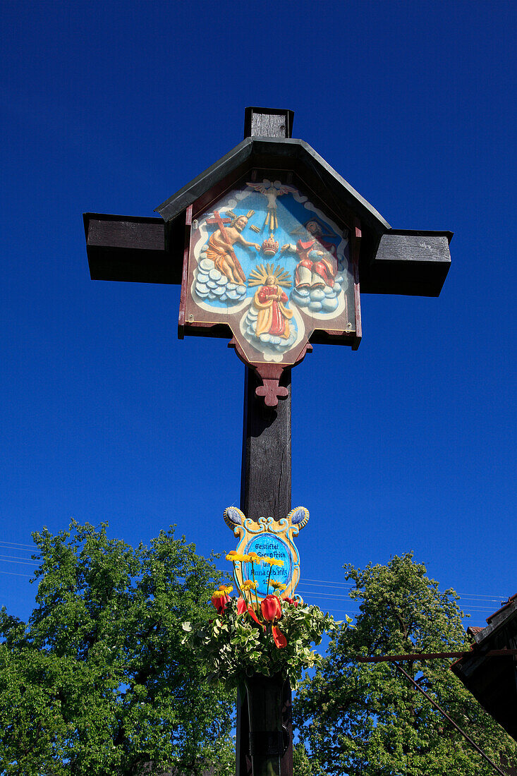 Wayside cross, Upper Danube nature park, Danube river, Baden-Württemberg, Germany