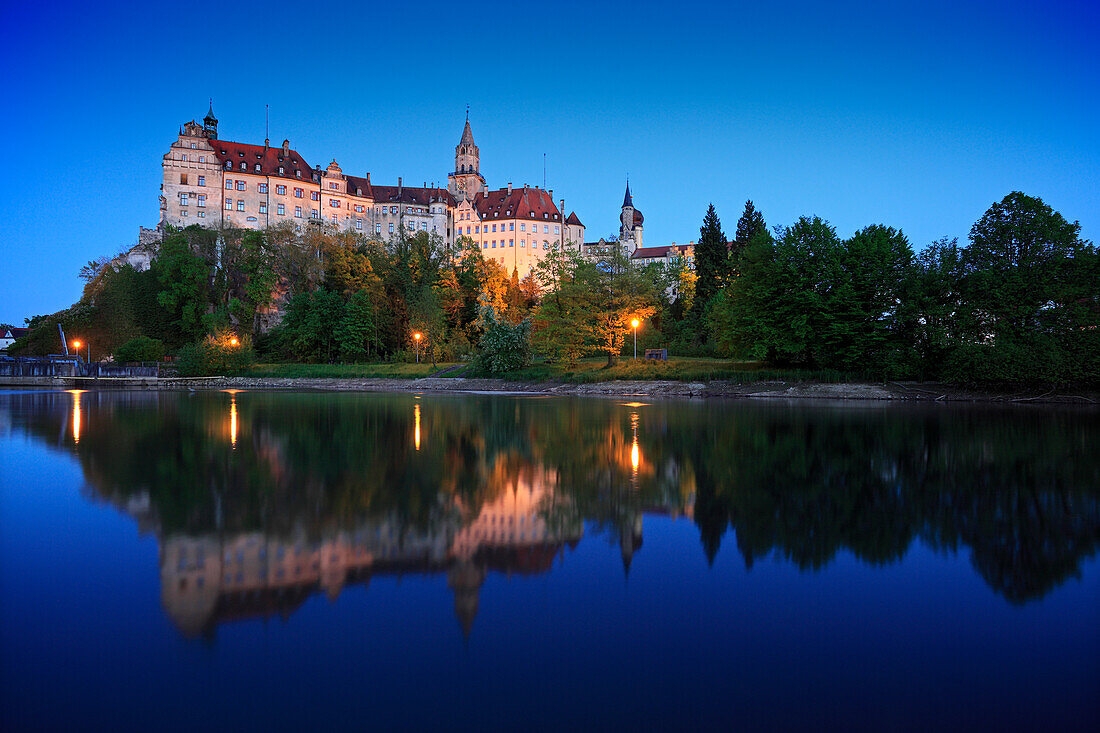 Sigmaringen castle, Upper Danube nature park, Danube river, Baden-Württemberg, Germany