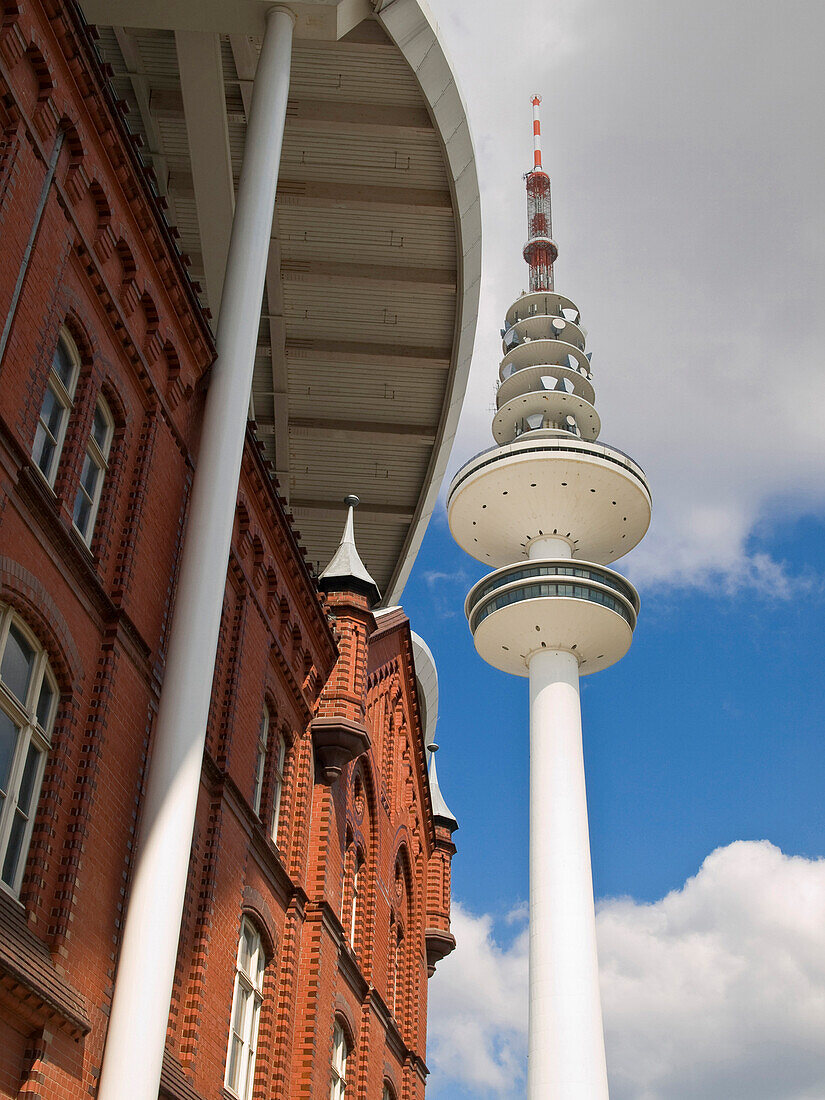 Hamburg Messe mit Heinrich-Hertz-Turm, Hamburg, Deutschland