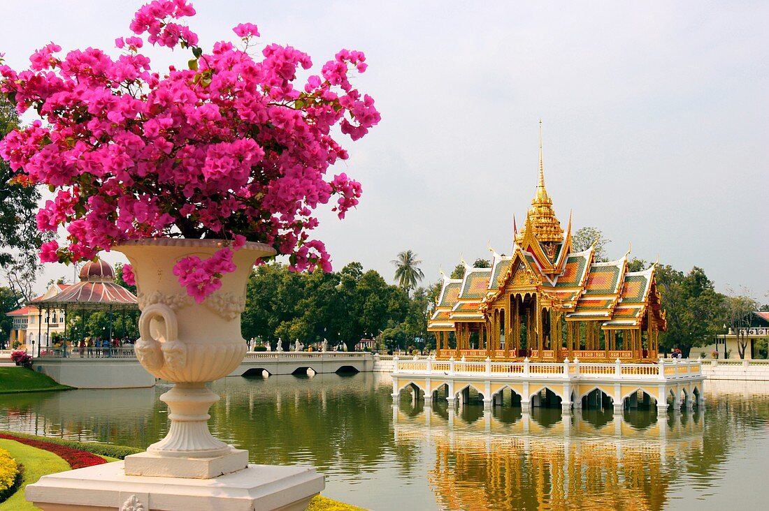 Bang Pa-In Royal Summer Palace  Ayutthaya, Thailand