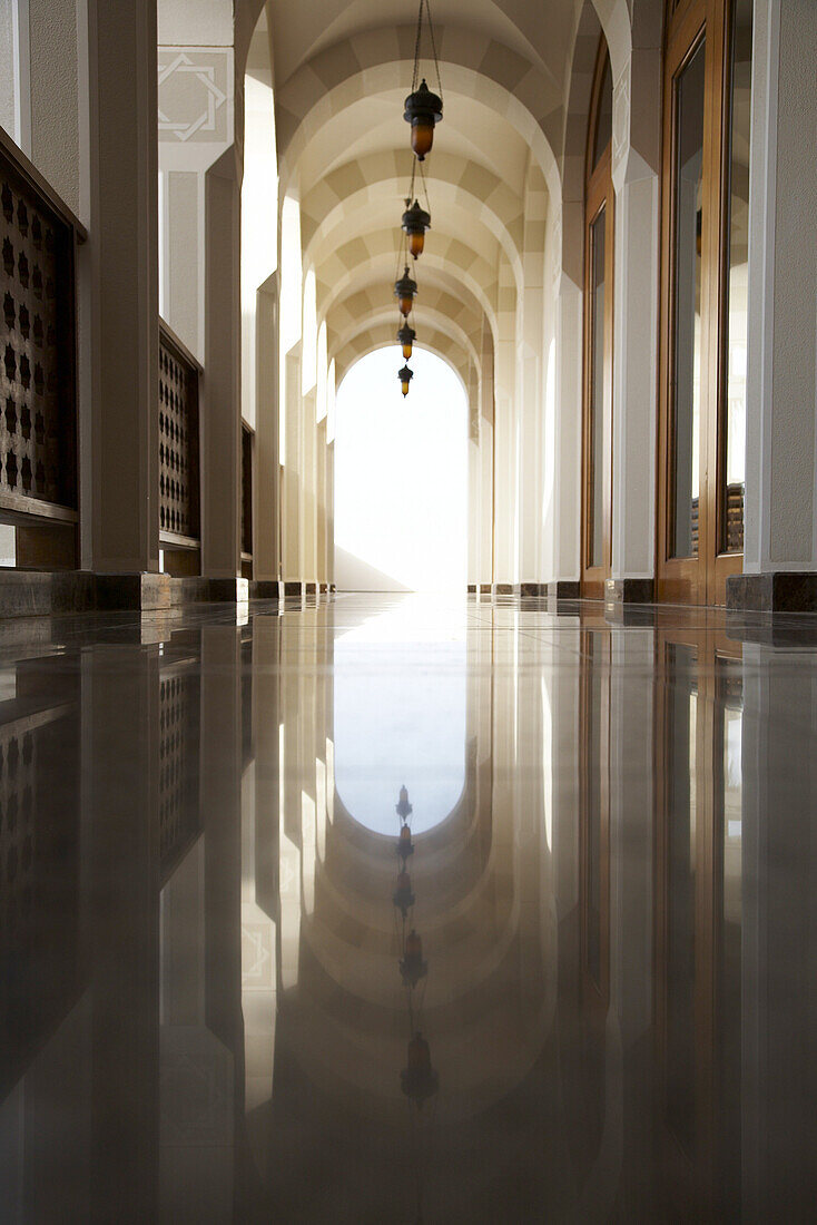 Säulengang, Das Oberoi Sahl Hasheesh, Ägypten