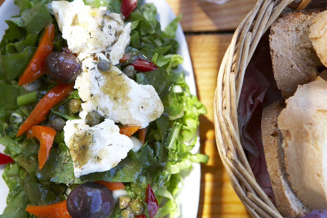 Griechischer Bauernsalat, Mykonos, Griechenland