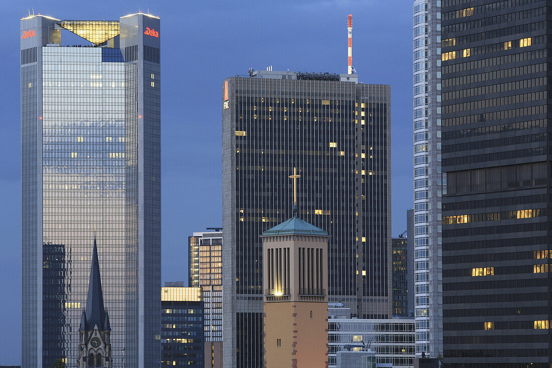 Antoniuschurch (left), Matthäuschurch, bank quarter, Frankfurt am Main, Hesse, Germany