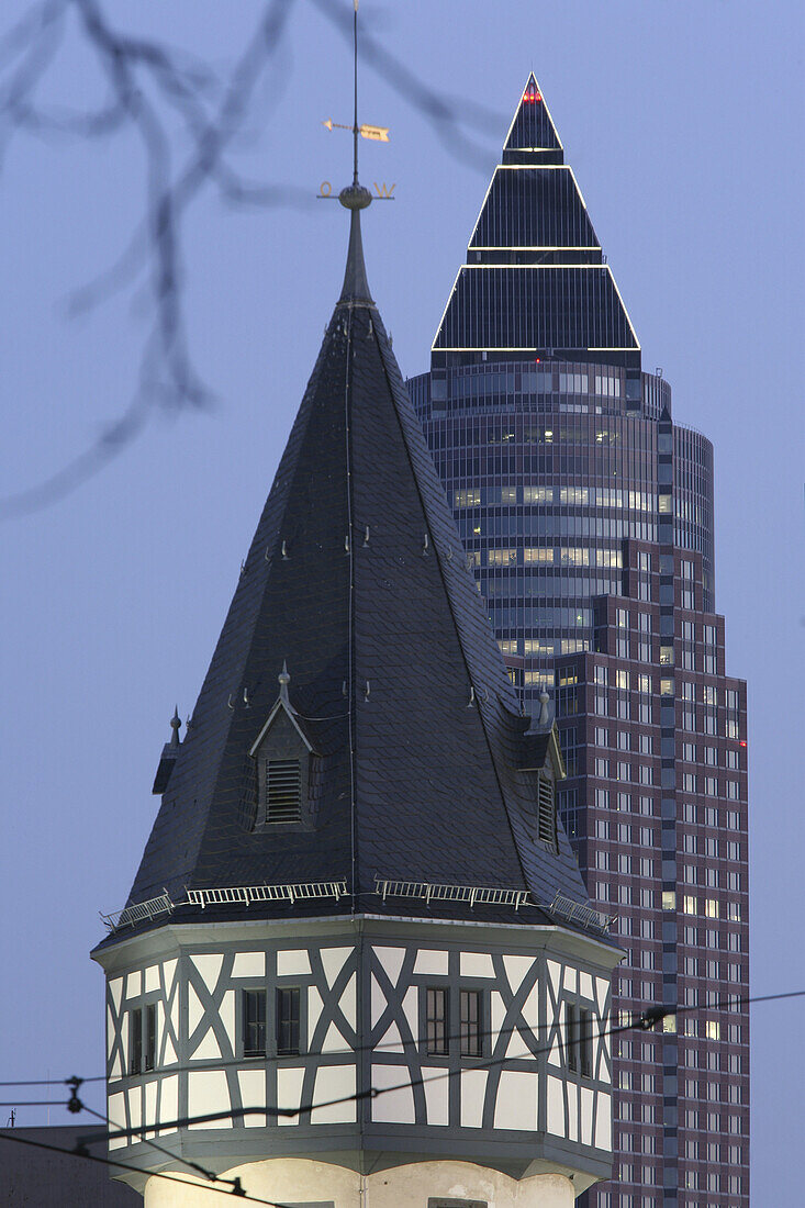 Bockenheimer Warte und Messeturm, Frankfurt am Main, Hessen, Deutschland